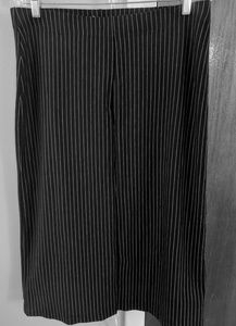 Pin striped pencil skirt
